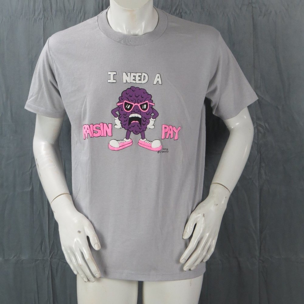 Vintage Graphic T-shirt - I Need a Raisin Pay - Puffy Graphic - Men's Large